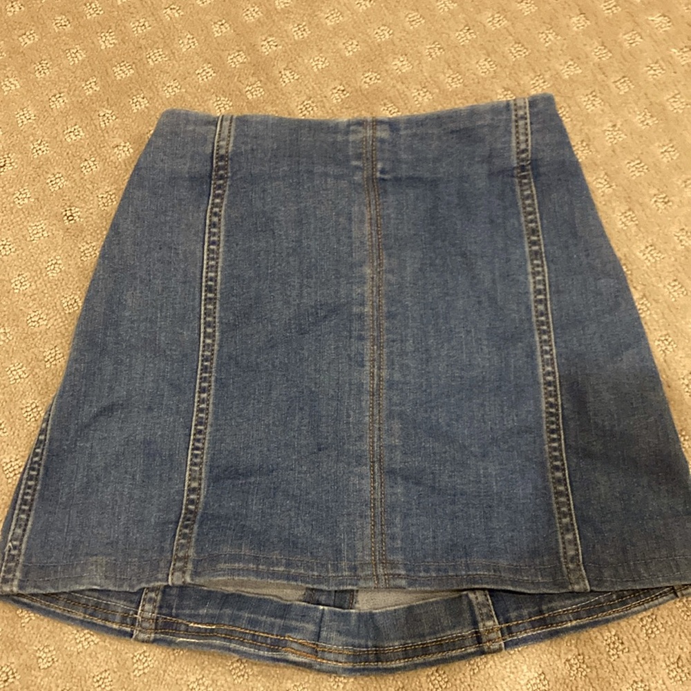 High rise jean skirt. Denim